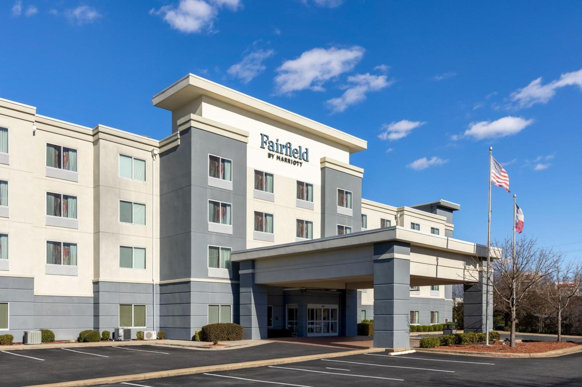 Fairfield Inn & Suites By Marriott Smithfield Exterior foto