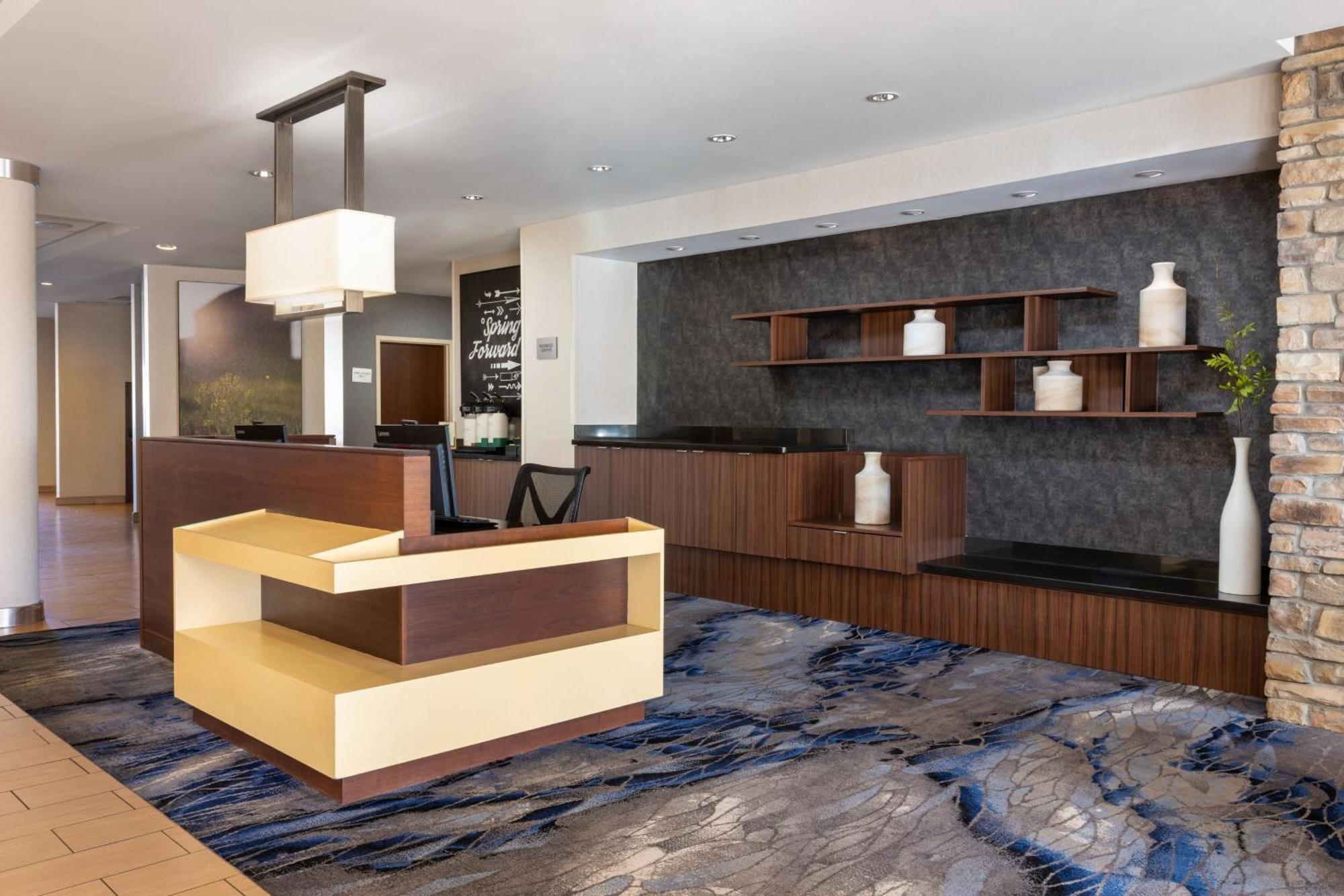Fairfield Inn & Suites By Marriott Smithfield Exterior foto