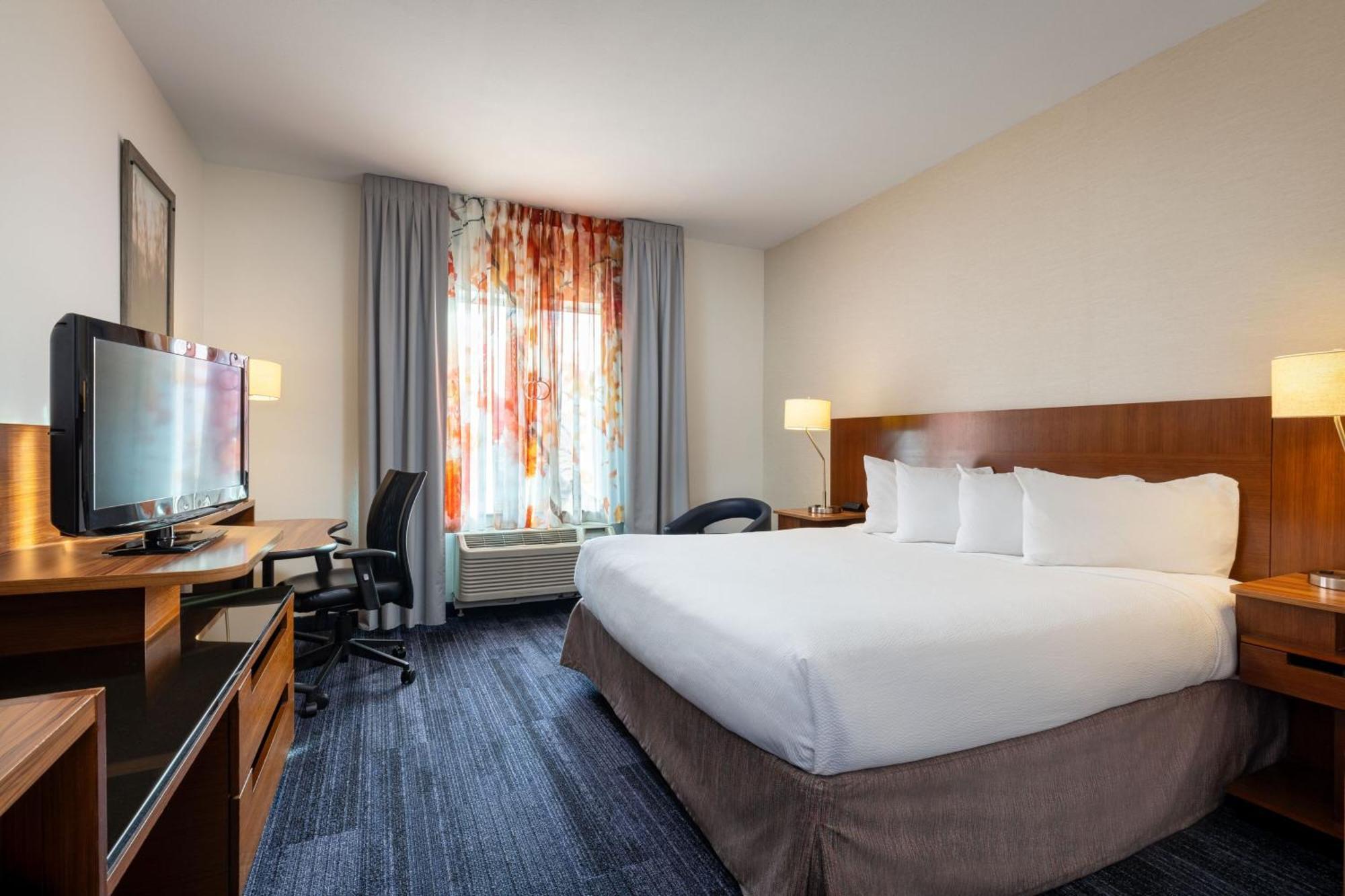 Fairfield Inn & Suites By Marriott Smithfield Exterior foto